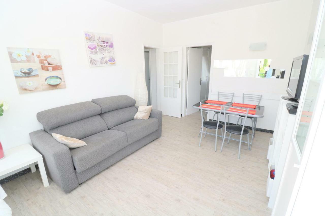 Lisboa 14 Apartman Roses Kültér fotó