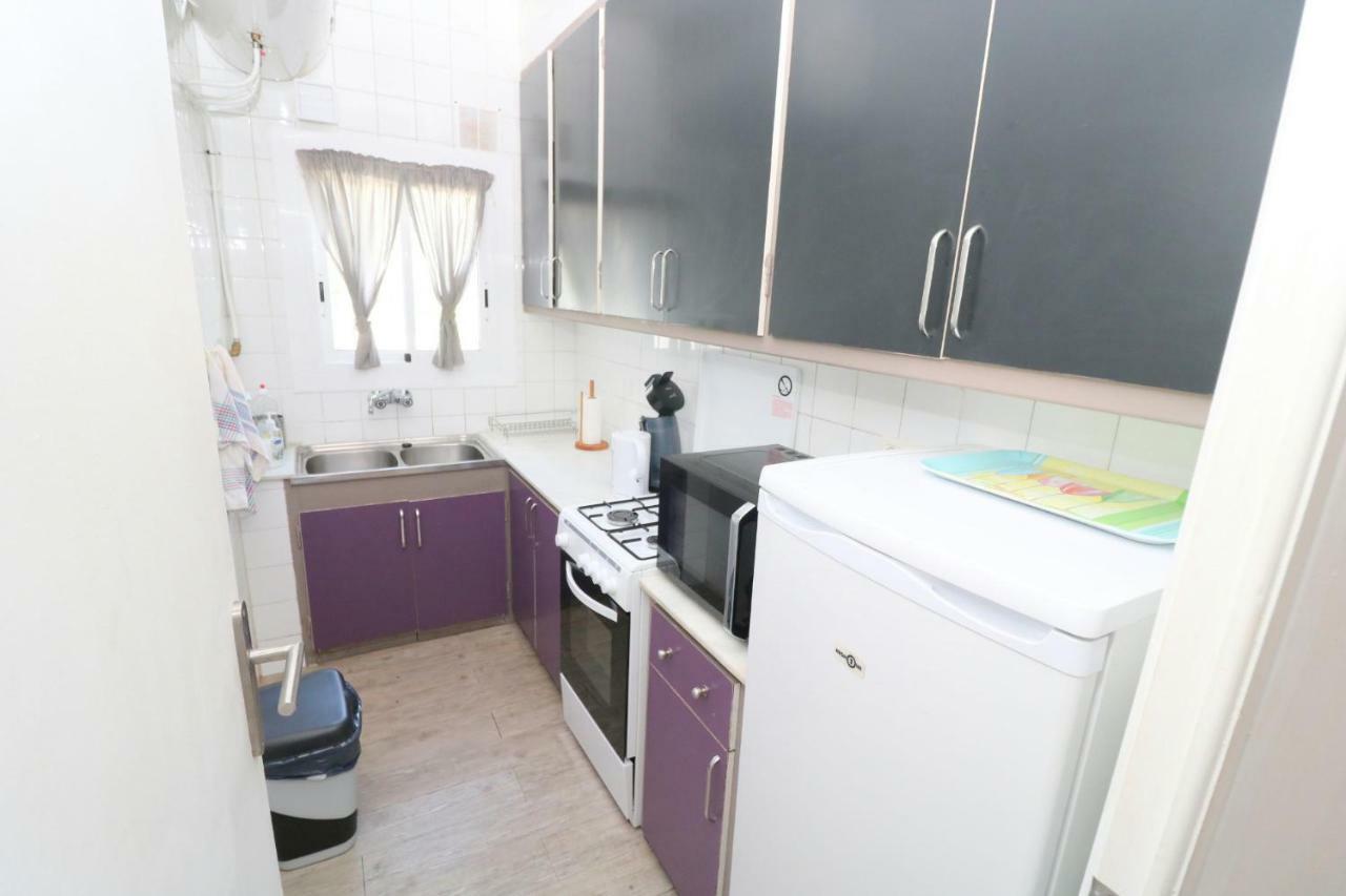 Lisboa 14 Apartman Roses Kültér fotó